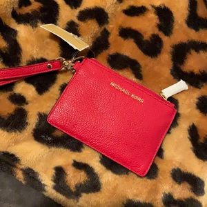 Micheal Kors wristlet New with tags